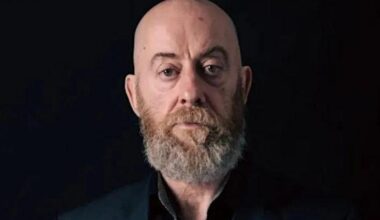Glasgow comedian Gary Little dies as tributes pour in