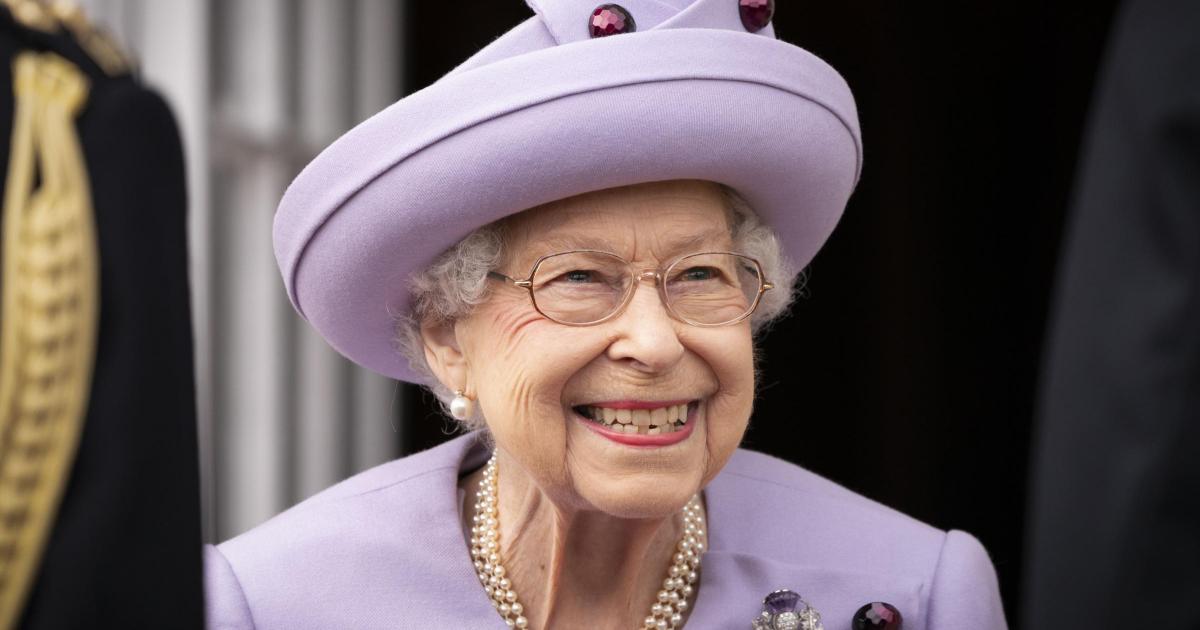 Late Queen ‘refused to open airport terminal’ after relative stopped with guns