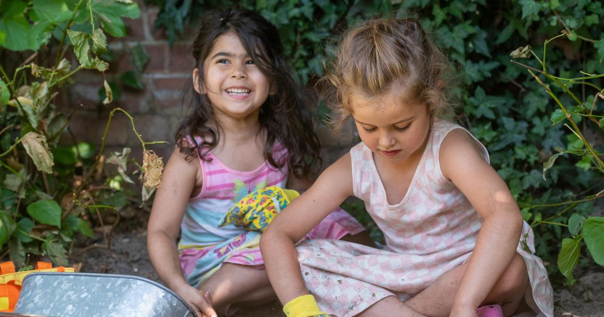 Two Hertfordshire nurseries awarded Eco-Schools Green Flag