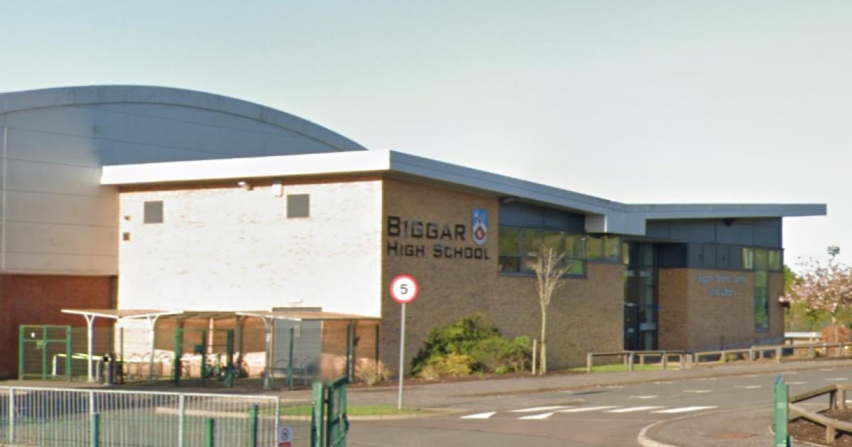MCR Pathways looking for volunteers to mentor young people in Biggar