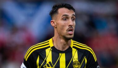 Rangers seek loan for striker 'told to leave' by his club
