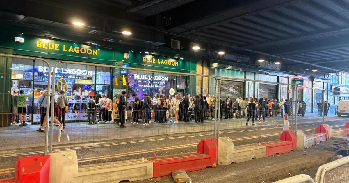 Glasgow Blue Lagoon chippy sees queues after slashing prices