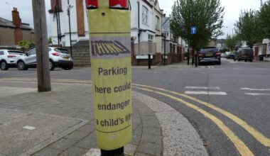 Yellow lines on Hendon road criticised as 'bad idea'