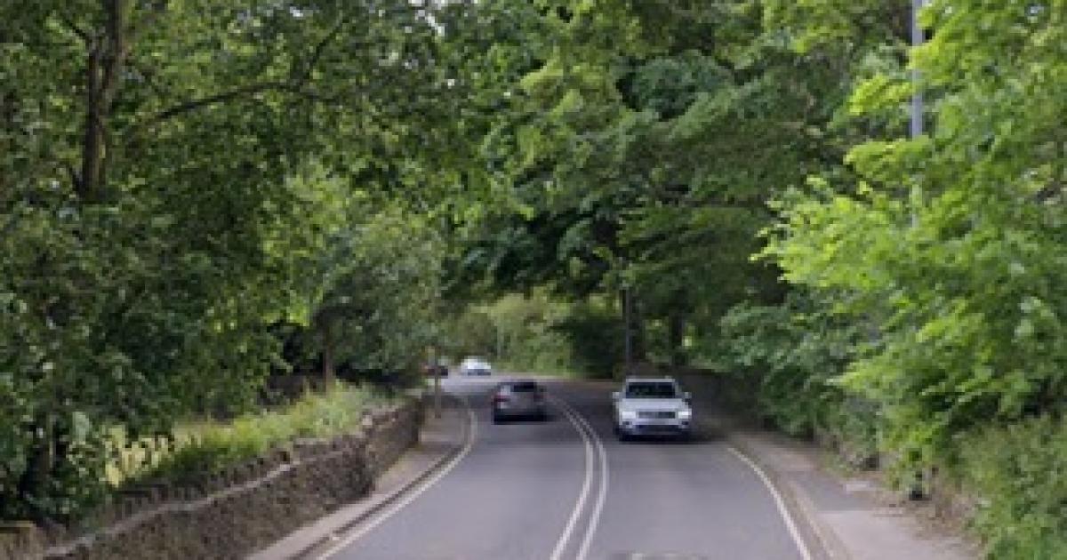 Road closed after two hurt in Woodhall Lane, Calverley crash