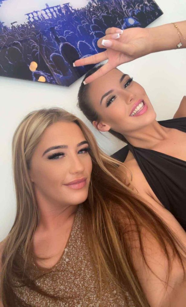 Lauren Holmes (left), and Ebony Cordingley,