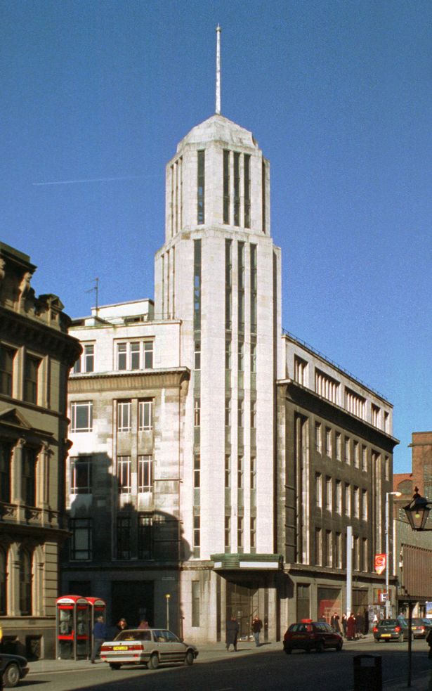 Northcliffe House, the art deco former Daily Mail building on Deansgate, demolished 2003, site of RBS building