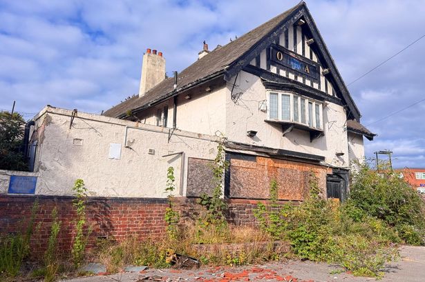 Local residents are increasingly concerned about whatis happening to the Old Roan pub in Aintree Village