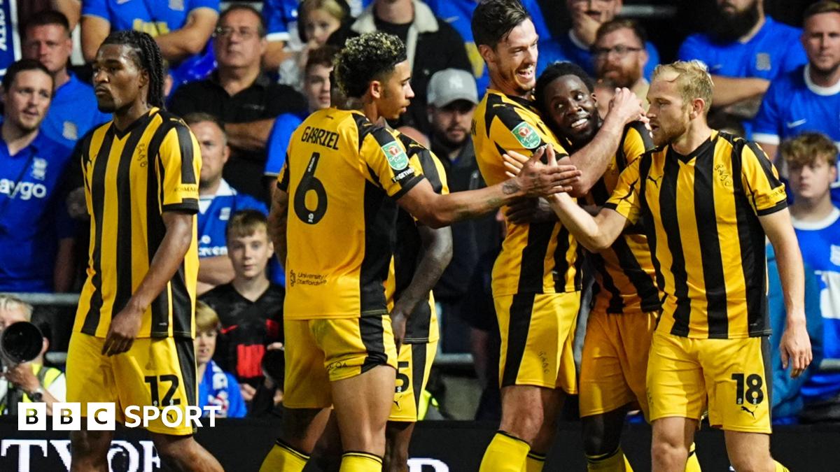 Carabao Cup: Birmingham City 0-1 Port Vale - Valiants into third round