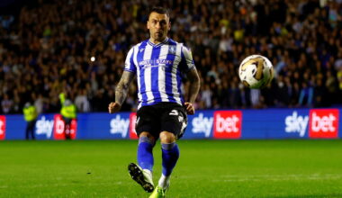 Jack Hunt training with Owls