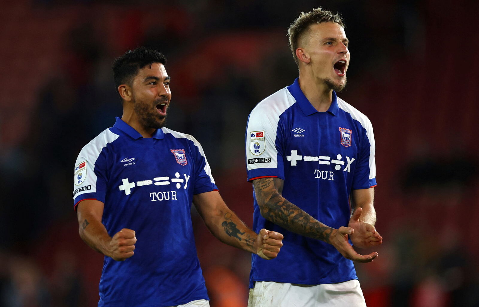 Blades cool interest in Ipswich's Luke Woolfenden