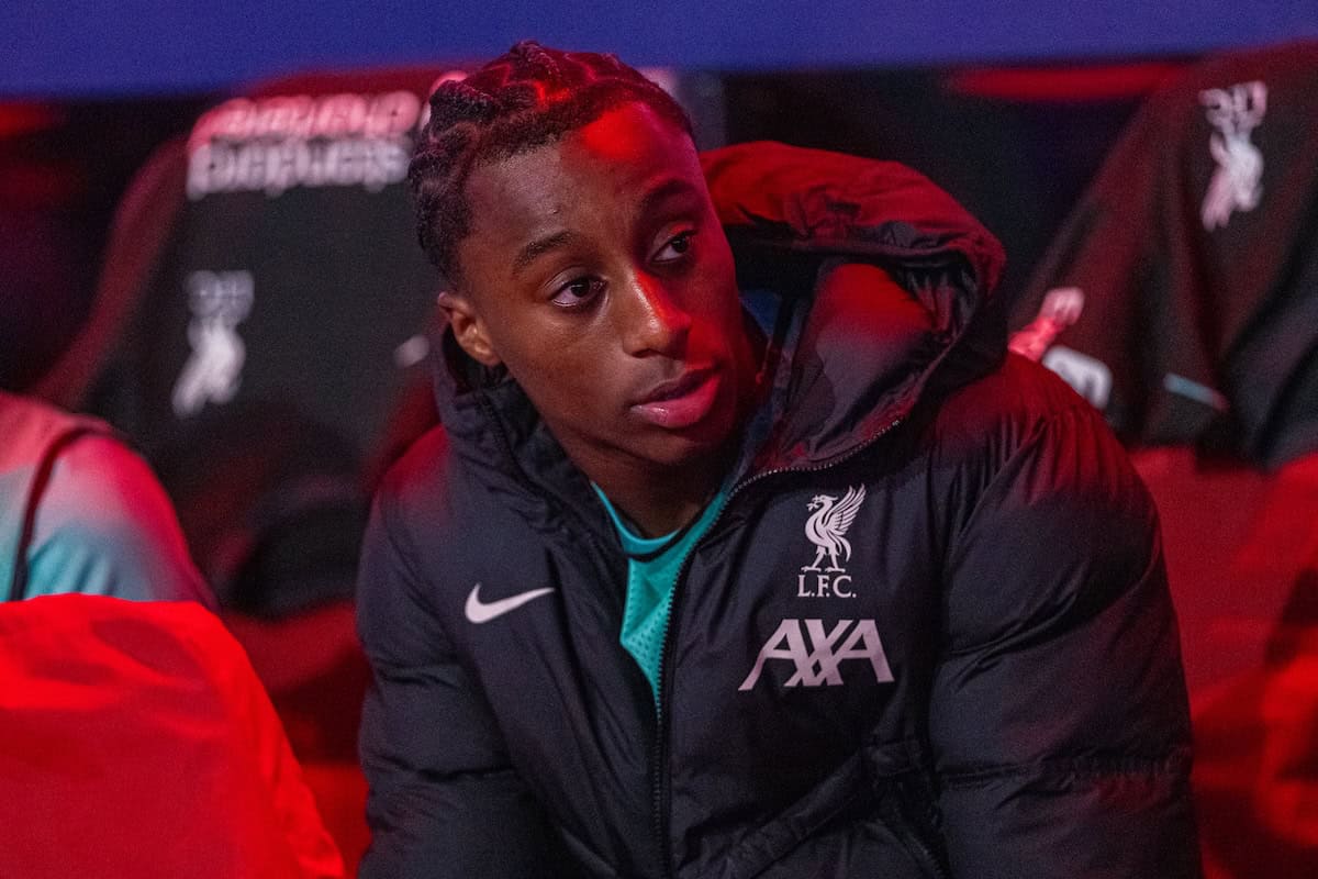 EINDHOVEN, NETHERLANDS - Wednesday, January 29, 2025: Liverpool's substitute Isaac Mabaya on the bench before the UEFA Champions League Matchday 8 game between PSV Eindhoven and Liverpool FC at the Philips Stadion. (Photo by David Rawcliffe/Propaganda)