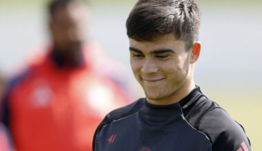 Sheffield Wednesday eye Man Utd duo Harry Amass, Toby Collyer