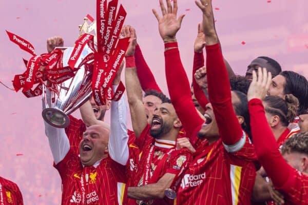 LIVERPOOL, ENGLAND - Sunday, May 25, 2025: Liverpool's head coach Arne Slot lifts the trophy, as the Reds celebrate being crowned Champions for the 20th time, during the FA Premier League match between Liverpool FC and Crystal Palace FC at Anfield. (Photo by David Rawcliffe/Propaganda)