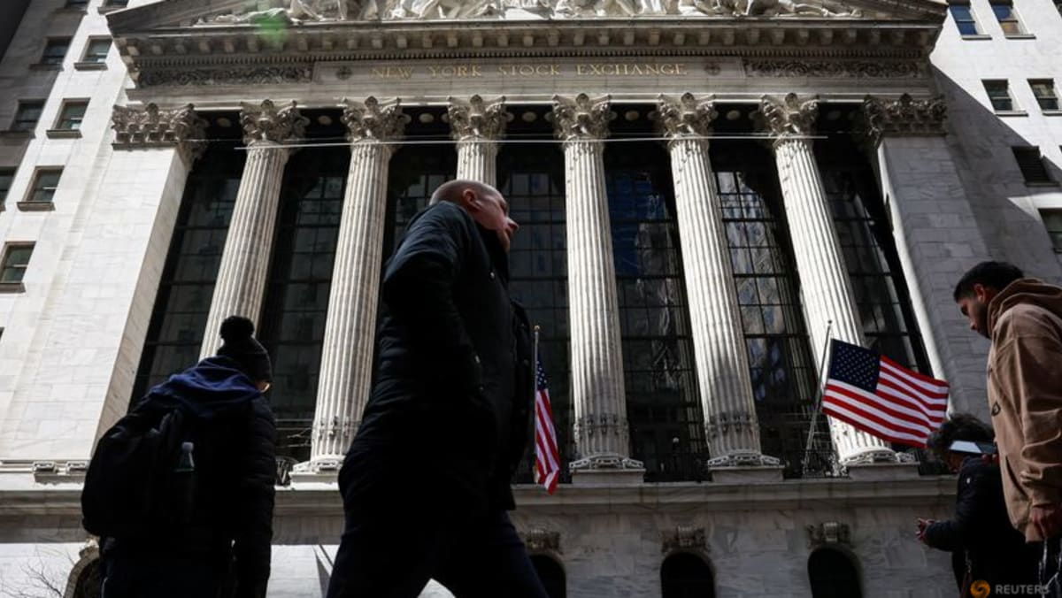 US, European shares little changed ahead of Ukraine talks, Jackson Hole