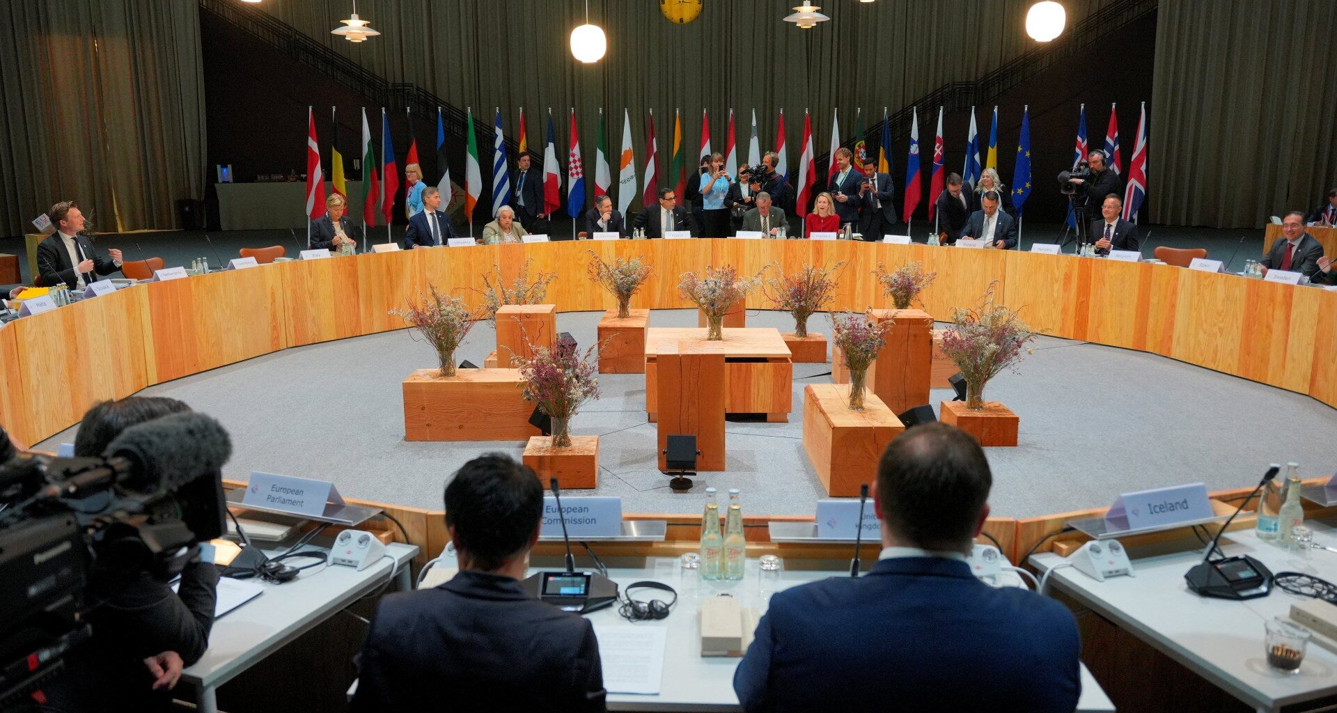 EU nations divided on sanctioning Israel for Gaza war as FMs meet | Gaza News