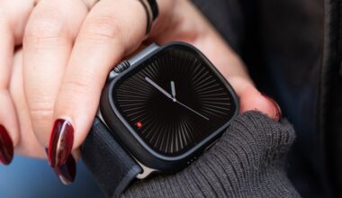 Apple Watch’s restored blood oxygen tracking attracts another lawsuit