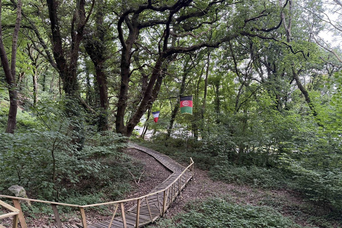 How migrants are shifting routes and risks from Calais to Cherbourg