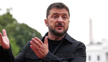 Zelenskyy urges quick progress on Trump security guarantees before Putin summit
