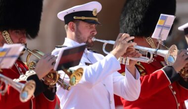 Ukrainian and UK bands perform together to mark Independence Day