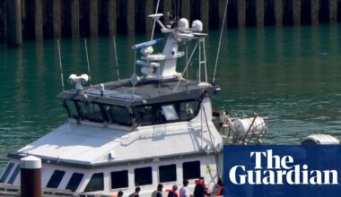 First people to be returned to France under UK’s ‘one in, one out’ asylum deal | Immigration and asylum