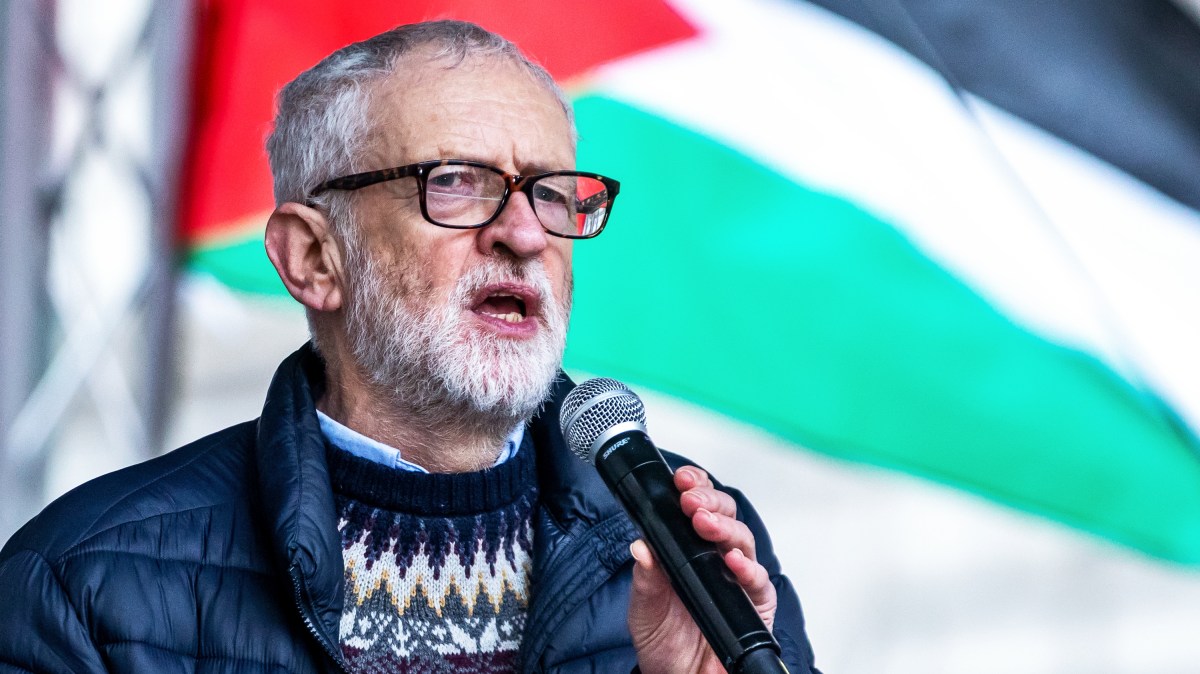 Quarter of Labour members set to back Jeremy Corbyn’s new party