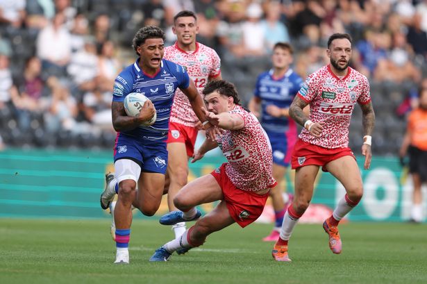 Hull FC's Will Pryce in action.