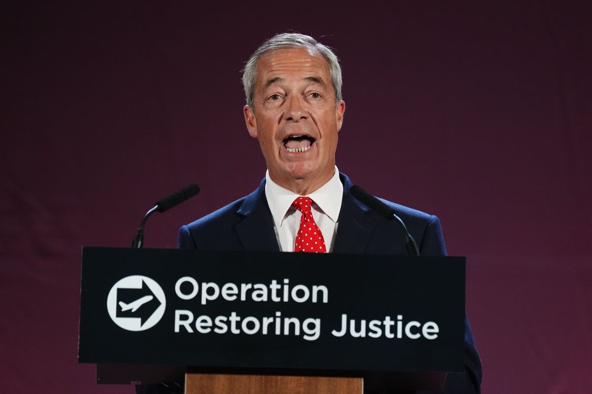 Farage ‘hasn’t got the faintest idea’ of consequences of leaving ECHR, says Benn