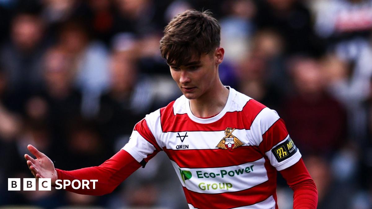 Charlie Crew: Leeds United teenager rejoins Doncaster Rovers on loan