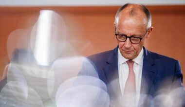 Merz vows to defend Germany's steel sector amid tariffs - breakingthenews.net