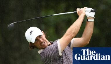 Inspired Cantlay challenges Fleetwood in bid for Tour Championship glory | Golf