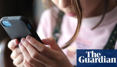 Japanese town wants residents to limit smartphone use to two hours a day | Japan