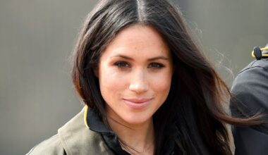 Meghan Markle 'threw a cup of tea into the air' in anger, book claims - Royals - News