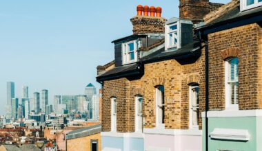 UK homes priced too high take twice as long to sell, Zoopla warns
