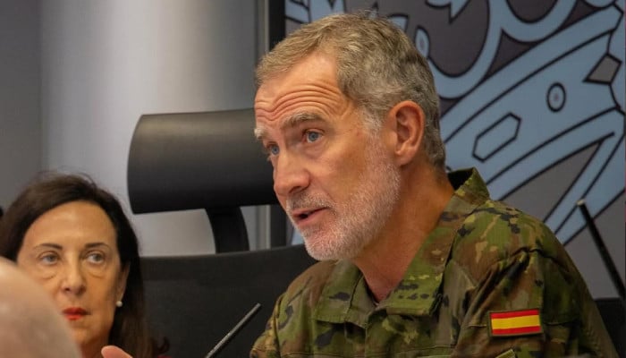 King Felipe sacrifices family vacation for major duty amid Spain wildfire