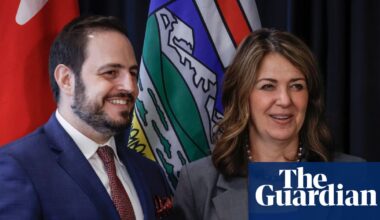 Rightwing ‘parents’ rights’ groups gain ground in Canada as Alberta book bans target LGBTQ+ titles | Canada