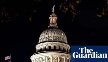 Texas governor signs new redistricting bill, setting up loss of Democratic seats in US House | Texas