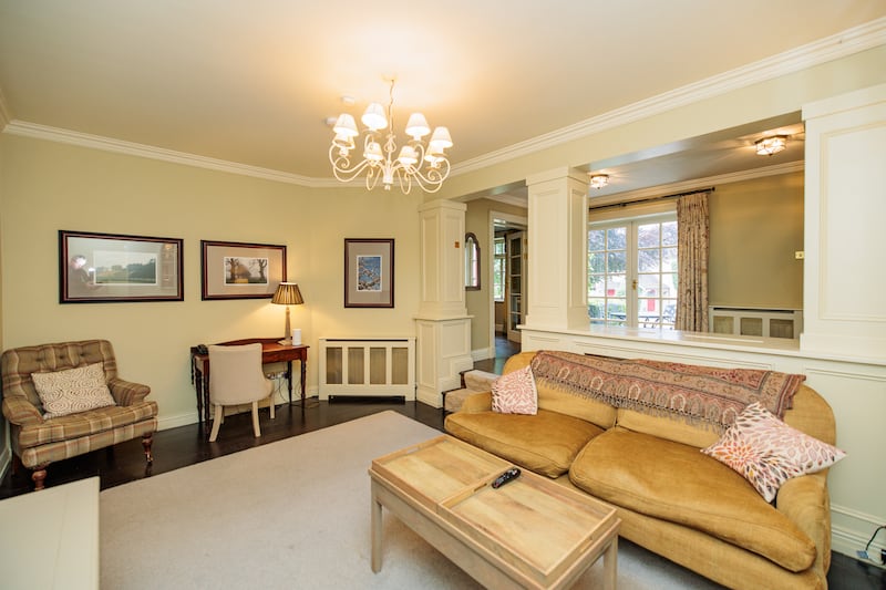60 Rose Garden Lodges