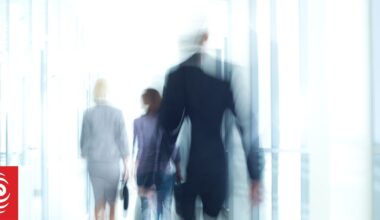 Businesses urged to bypass free MBIE employment mediation service due to wait-list