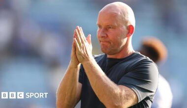 Sheffield Wednesday manager Henrik Pedersen claps away fans after Leicester City defeat