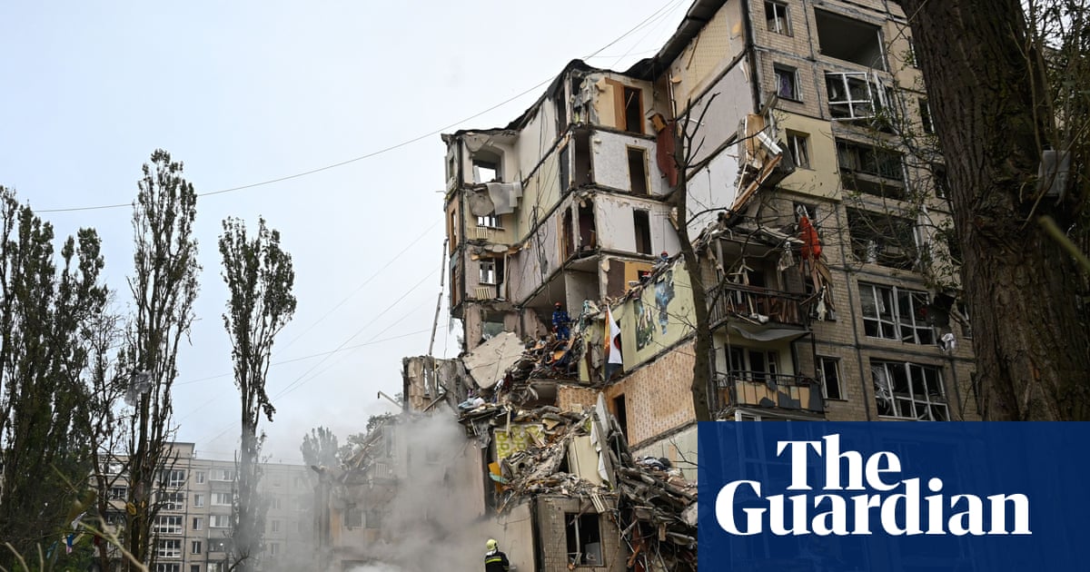 Ukraine war briefing: Zelenskyy calls for ‘regime change’ in Russia after attack on Kyiv kills 16 | Ukraine