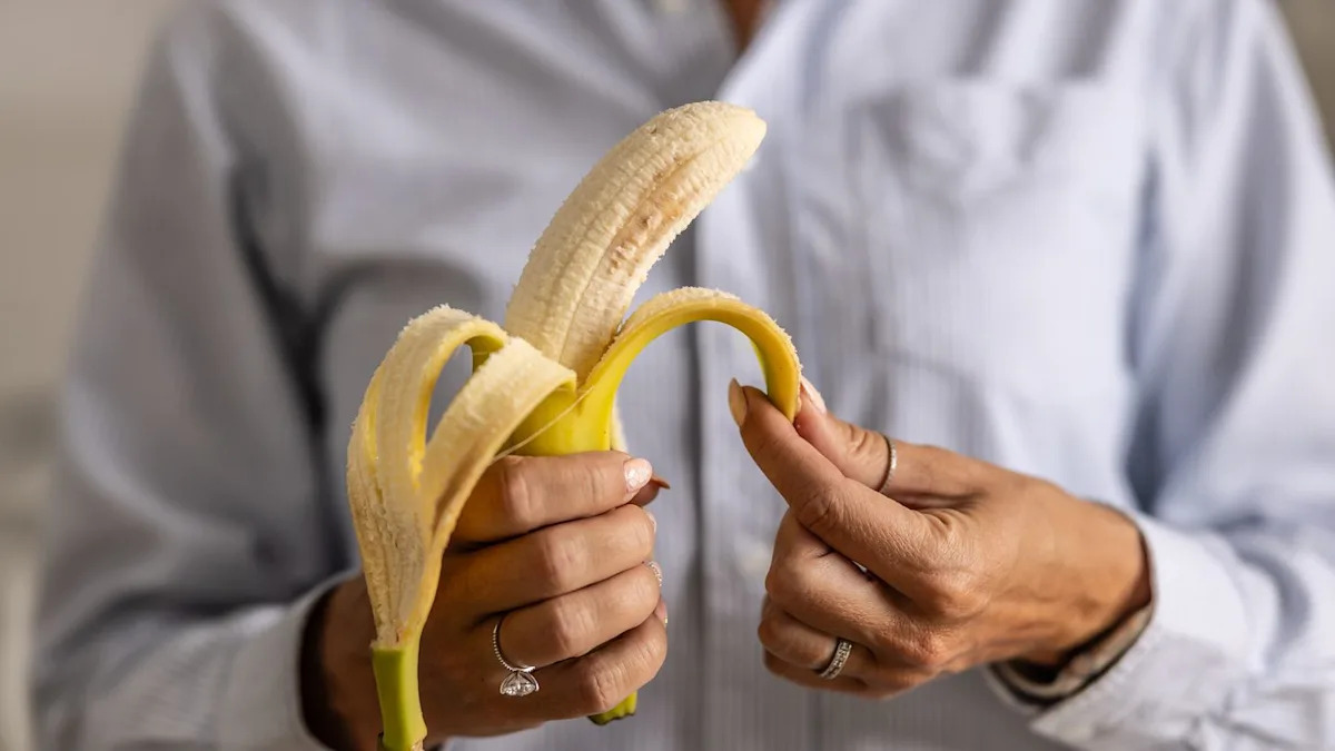 I Ate a Banana Every Day for a Week and Here’s What Happened