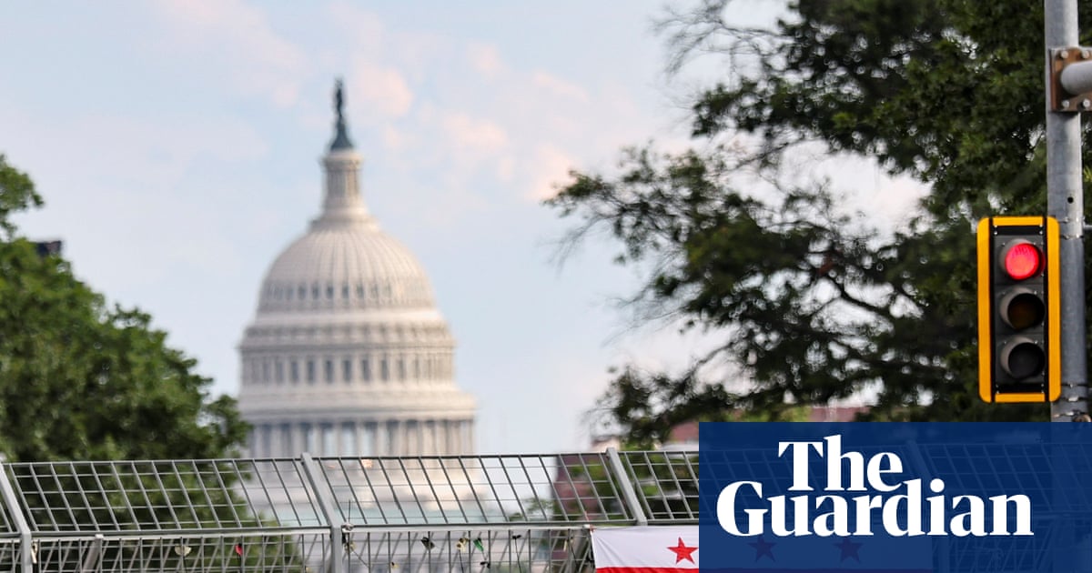 Trump news at a glance: national guard gathers in DC as president mulls expanding their role across US | Trump administration