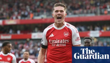 Arsenal put five past Leeds but lose Ødegaard and Saka to injury | Premier League