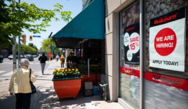 Canada’s annual job growth barely above zero in June, payroll survey shows