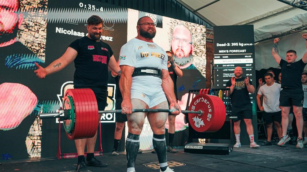 Former Kwagga takes powerlifting gold