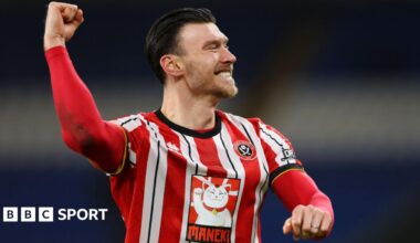 Kieffer Moore: Wrexham sign Wales striker from Sheffield United