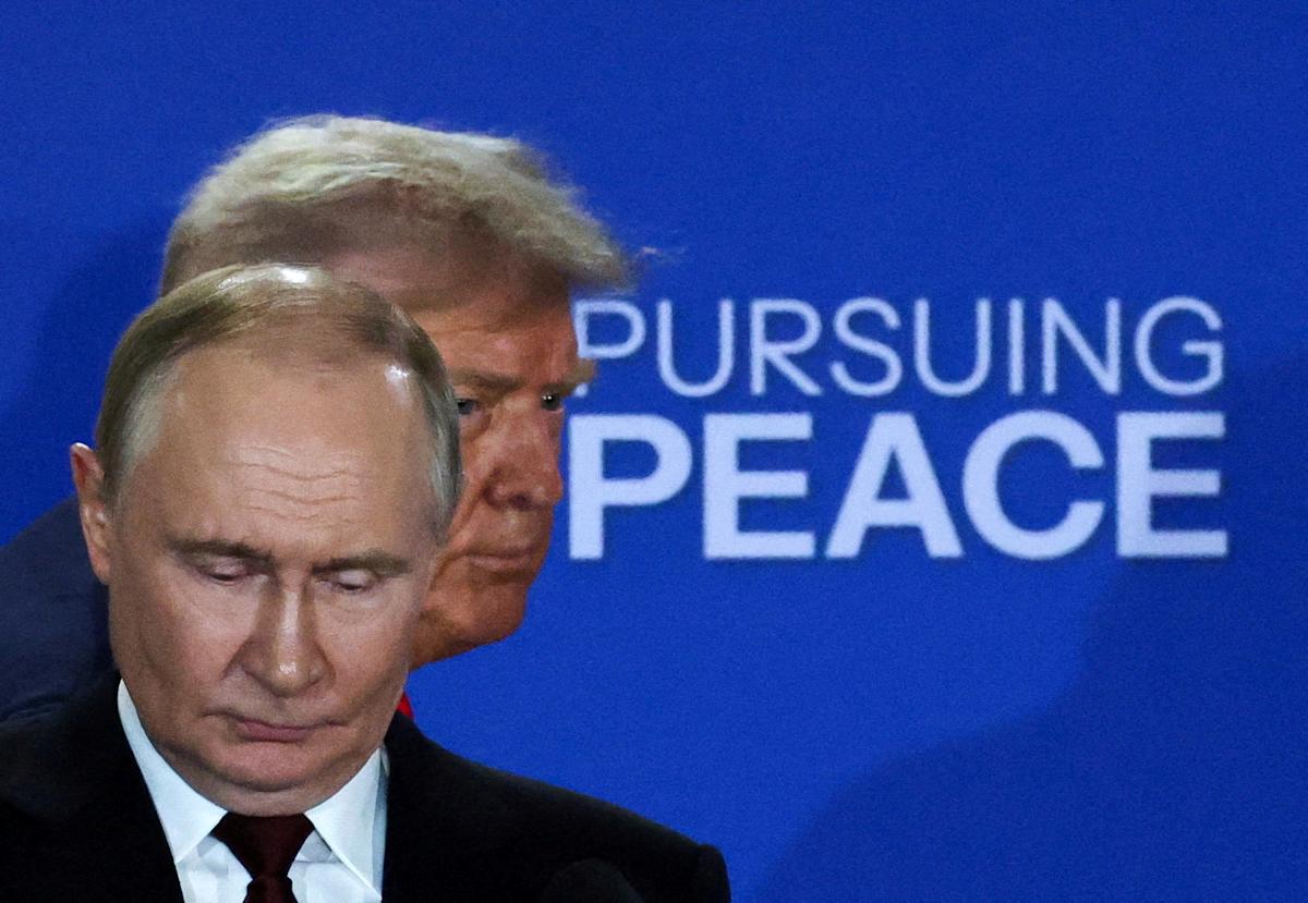 Russia pours water on Ukraine peace hopes as tech trade takes a hit from AI doubts