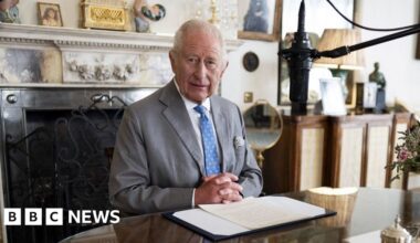 King Charles says heroes will ‘never be forgotten’