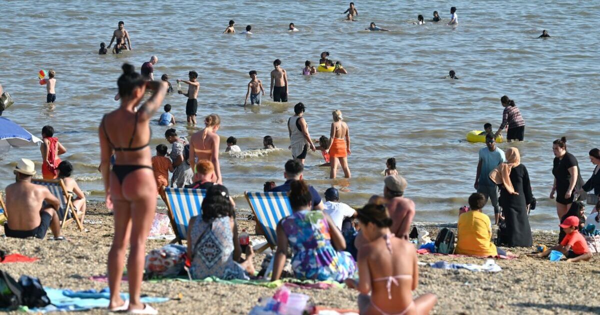 Hot weather maps turn dark red as 170-mile 30C heatwave stretches from Yorkshire to London | Weather | News