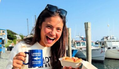 Tennis ace Emma Raducanu sizzles in the sun on US holiday | Tennis | Sport